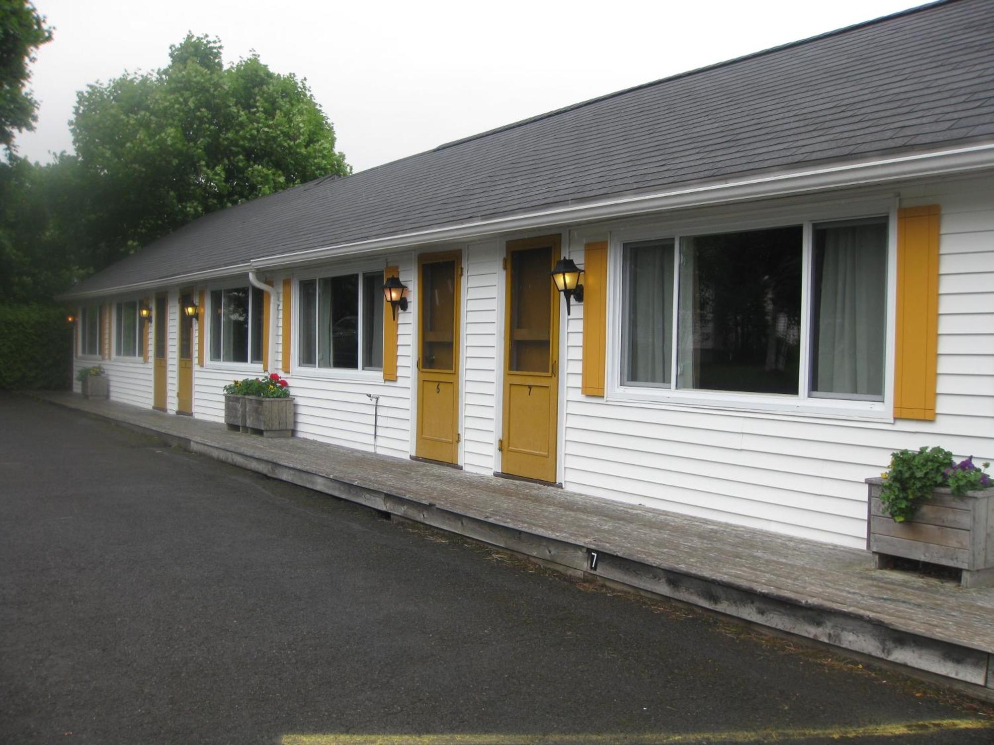 St. Andrews By The Sea Picket Fence Motel المظهر الخارجي الصورة