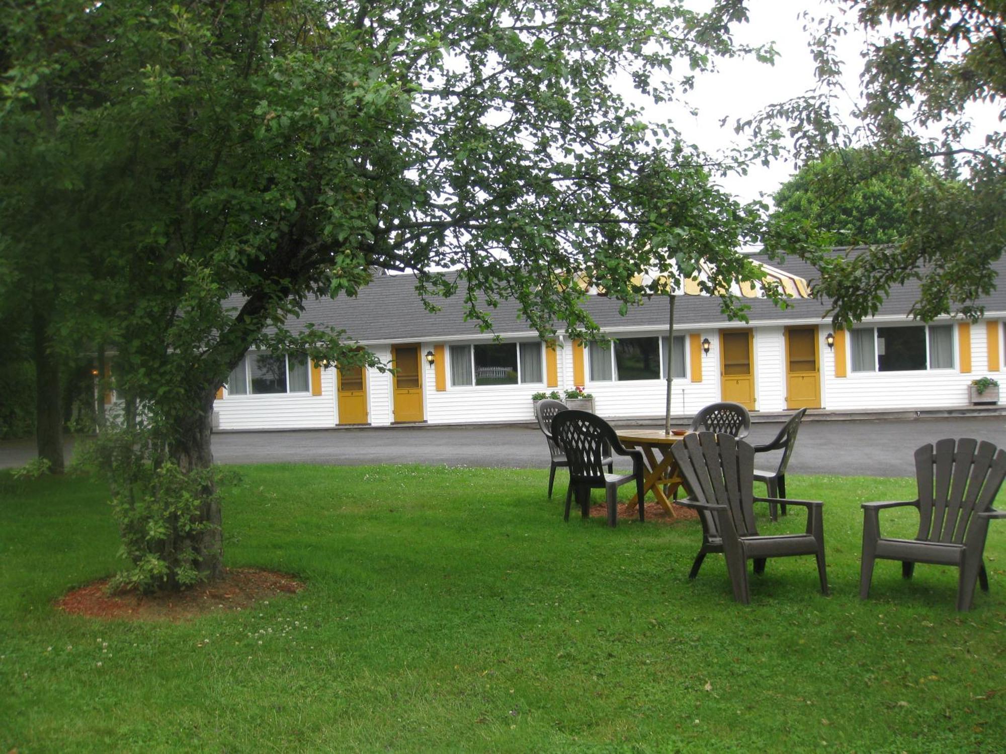 St. Andrews By The Sea Picket Fence Motel المظهر الخارجي الصورة