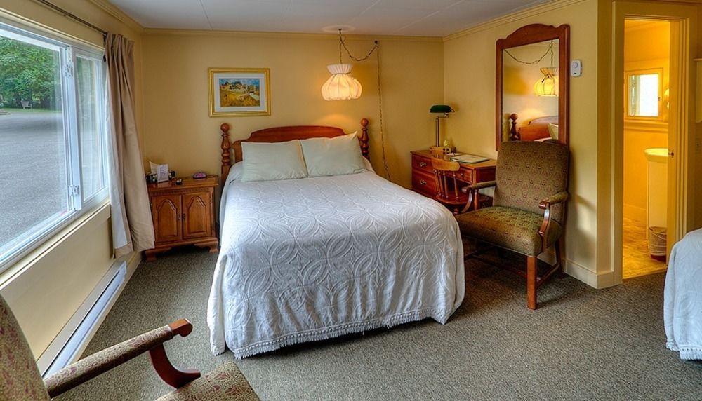 St. Andrews By The Sea Picket Fence Motel المظهر الخارجي الصورة